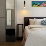 King And Queen Appartement Povile