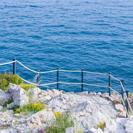 Apartament King And Queen Povile