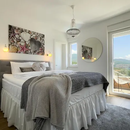 King And Queen Apartament Povile